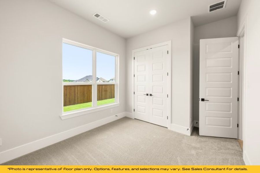 Representative unfurnished interior of a home built from the Taos by Stonefield Homes in Heath Golf and Yacht Club, Rockwall (Image 50).