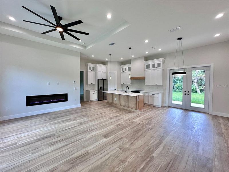 Spacious, unfurnished interior of a new home in , North Port (Image 18).