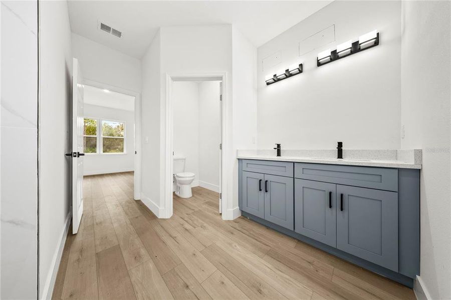 Image 51 of a home in .