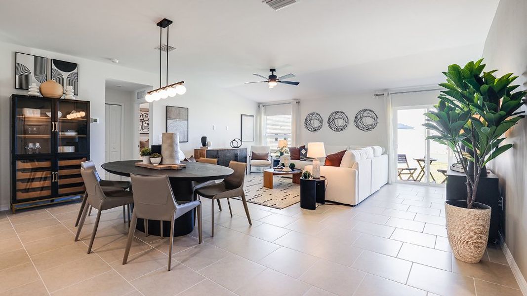 Florida Core P004 Frontier Dining 1of3 F1 Base6 10 24 25