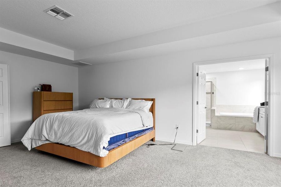 Furnished interior view inside a new home in , Tampa (Image 12).