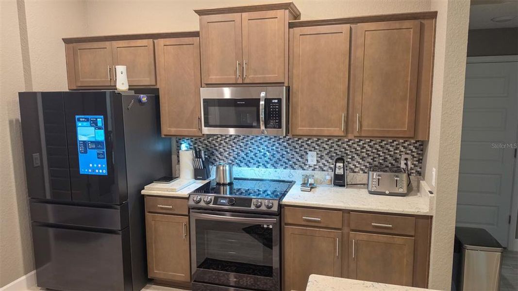 Furnished interior view inside a new home in , Homosassa (Image 55).