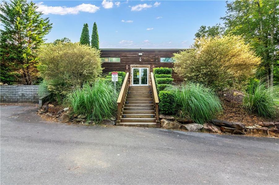 Image 74 of a home in .