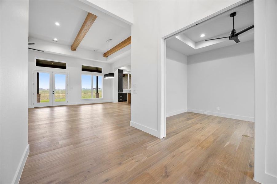 Spacious, unfurnished interior of a new home in , Waxahachie (Image 21).