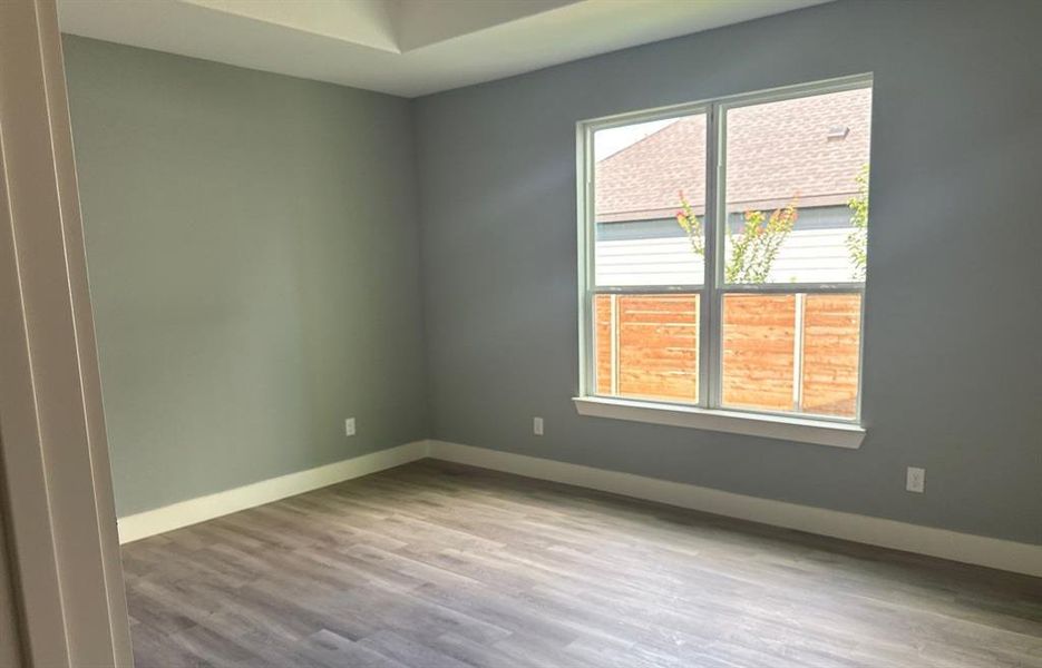Spacious, unfurnished interior of a new home in , Kemp (Image 12).