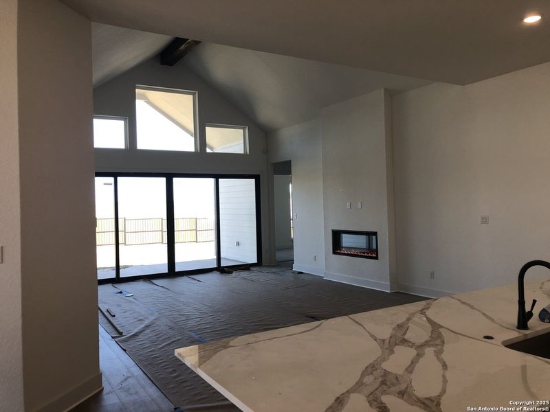 Image 14 of a home in Sienna Lakes. Image 14 of a home in Sienna Lakes.