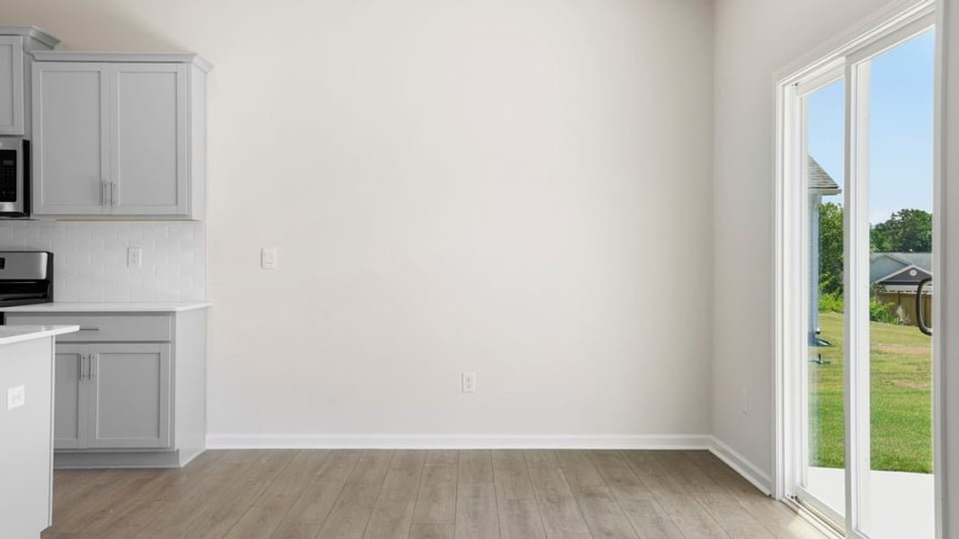 Spacious, unfurnished interior of a new home in Palmetto Valley, Anderson (Image 21).