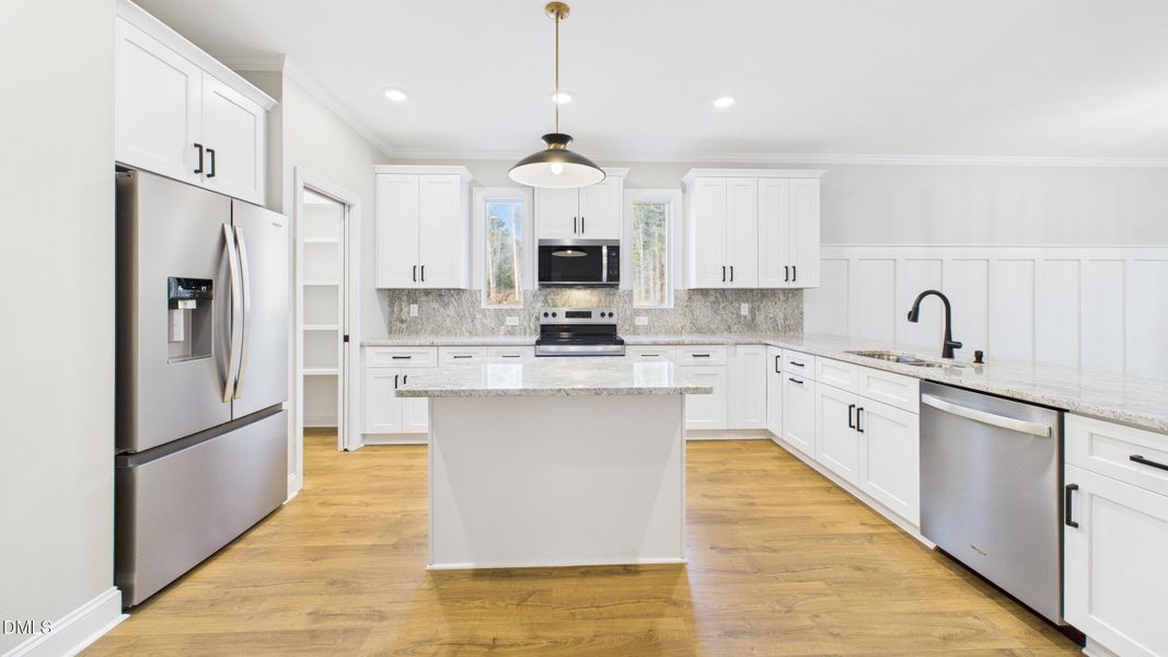 ultra estate tours 006