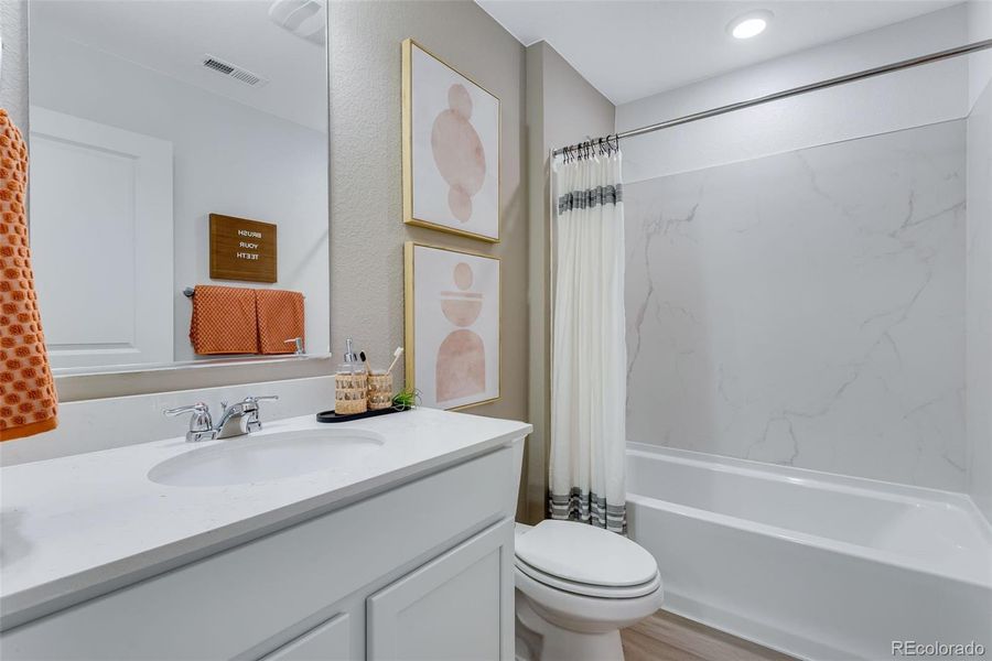 Furnished interior view inside a new home in Vista Meadows, Fort Lupton (Image 9).