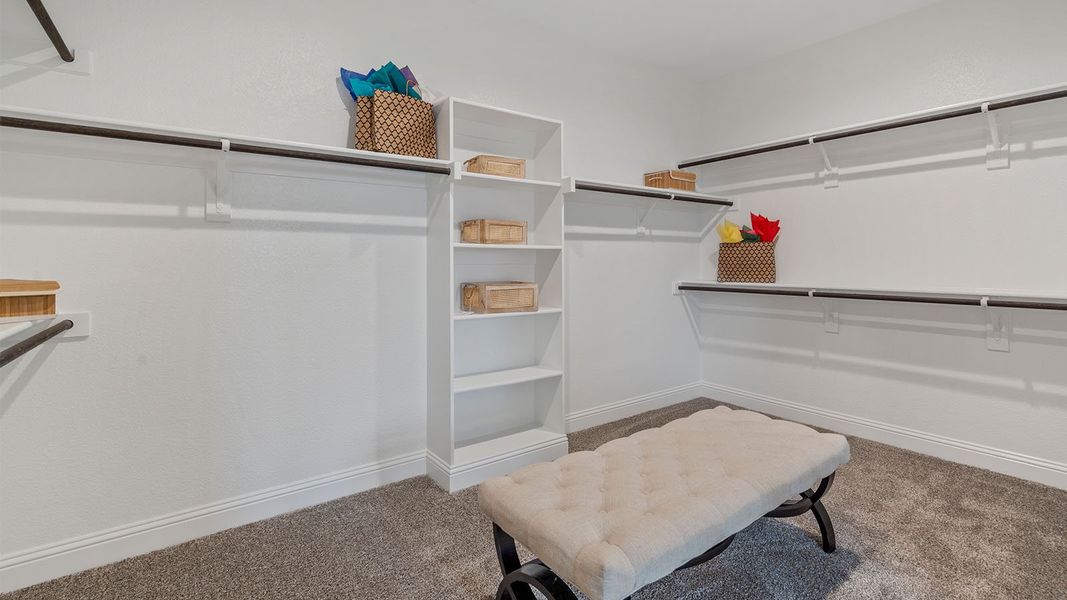 Representative furnished interior of a home built from the Wimberley by D.R. Horton in Lakeview Pointe, Grand Prairie (Image 35).