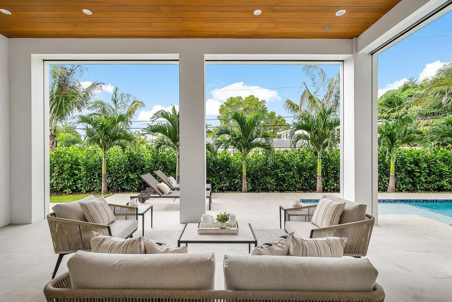 Exterior details and patio area of a home in , Fort Lauderdale (Image 30). Exterior details and patio area of a home in , Fort Lauderdale (Image 30).