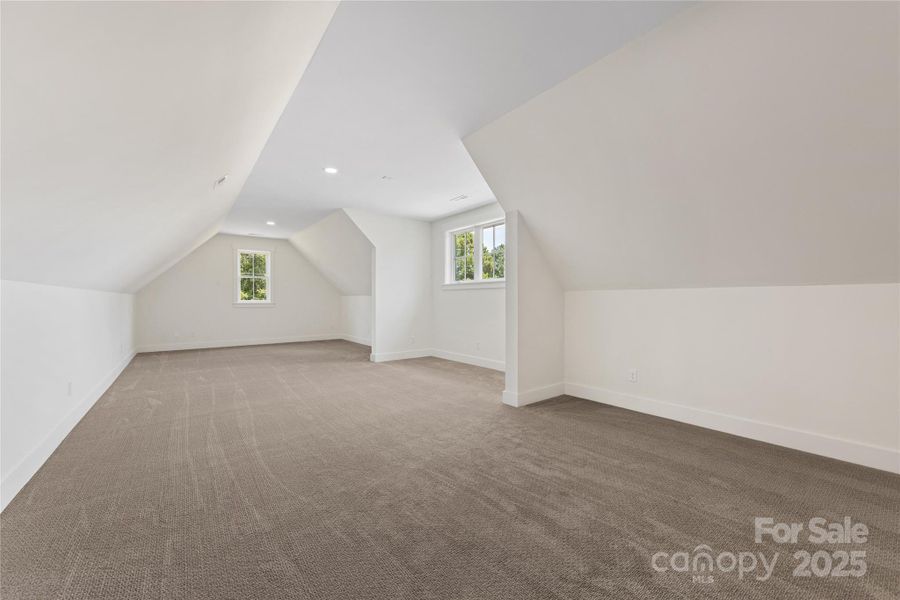 Spacious, unfurnished interior of a new home in , Waxhaw (Image 20). Spacious, unfurnished interior of a new home in , Waxhaw (Image 20).