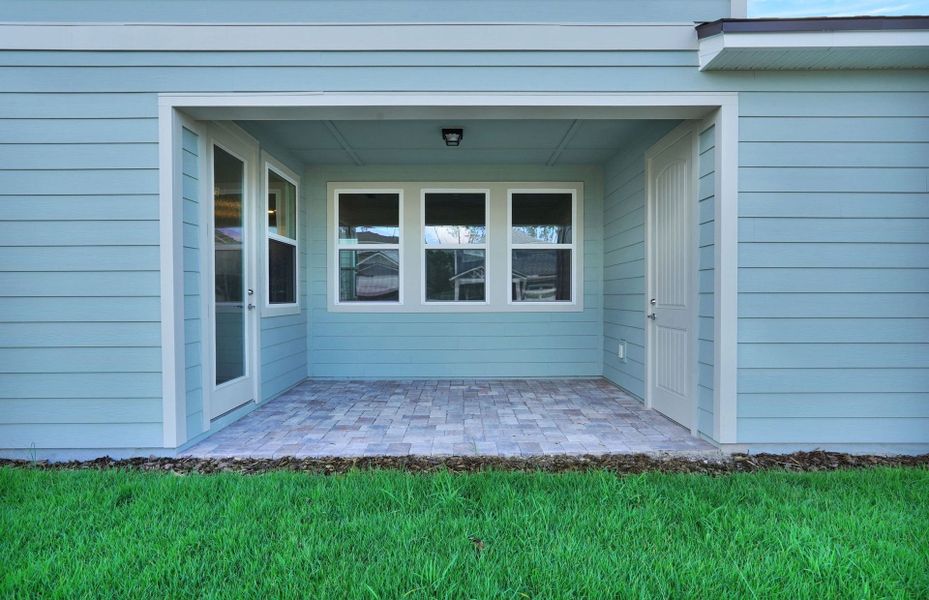 Juniper | Covered Lanai