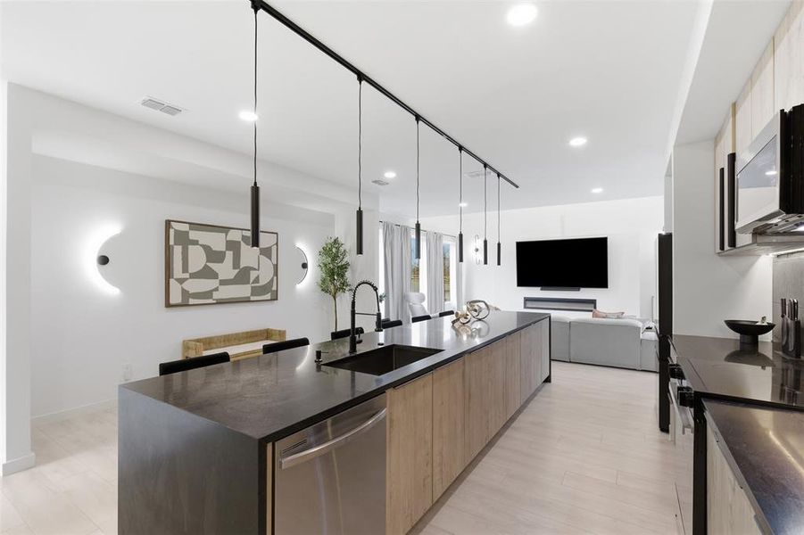 Furnished interior view inside a new home in , Dallas (Image 13).