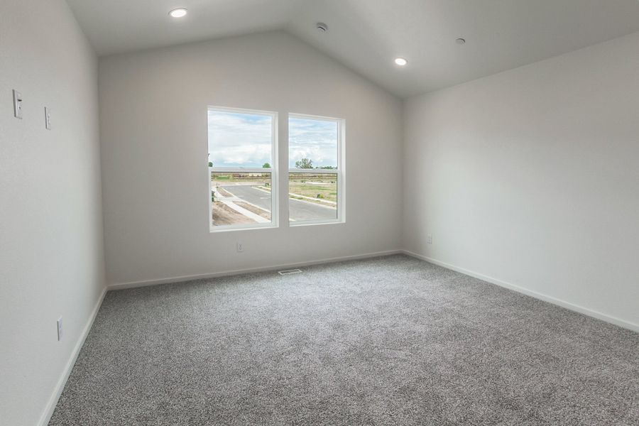 Spacious, unfurnished interior of a new home in Prairie Song, Windsor (Image 33). Spacious, unfurnished interior of a new home in Prairie Song, Windsor (Image 33).