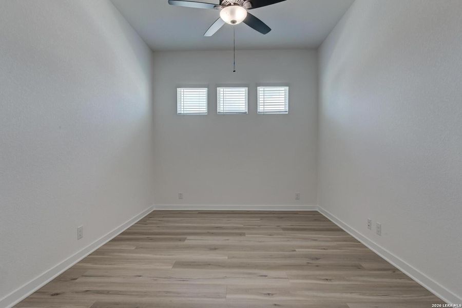 Spacious, unfurnished interior of a new home in Saddlebrook Ranch, Schertz (Image 25).
