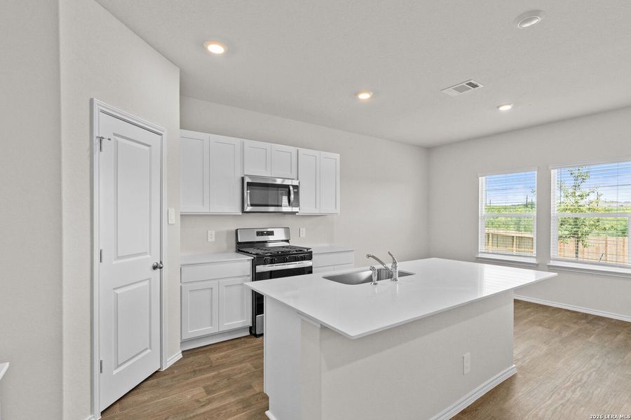 Furnished interior view inside a new home in Redbird Ranch, San Antonio (Image 9). Furnished interior view inside a new home in Redbird Ranch, San Antonio (Image 9).