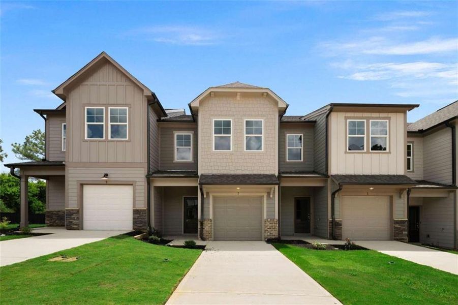 Front exterior of a new home in , Cedartown, GA, highlighting curb appeal (Image 39).