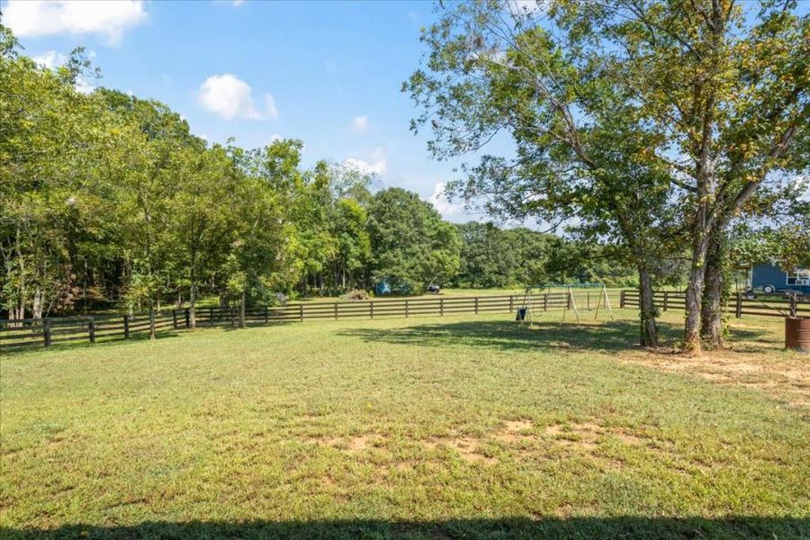 Image 35 of a home in .