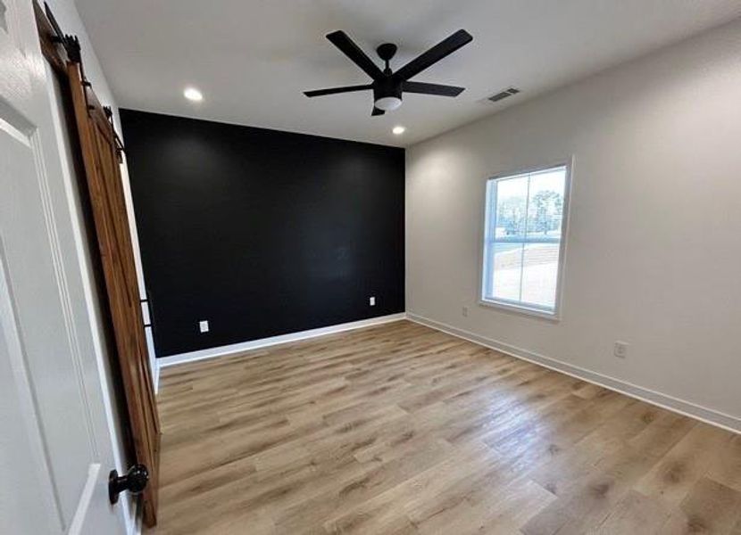 Spacious, unfurnished interior of a new home in , Buchanan (Image 25).