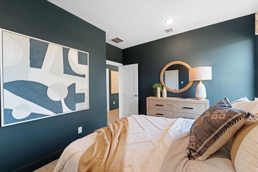 **Photos are representative of the floor plan and not of the actual home** **Photos are representative of the floor plan and not of the actual home**