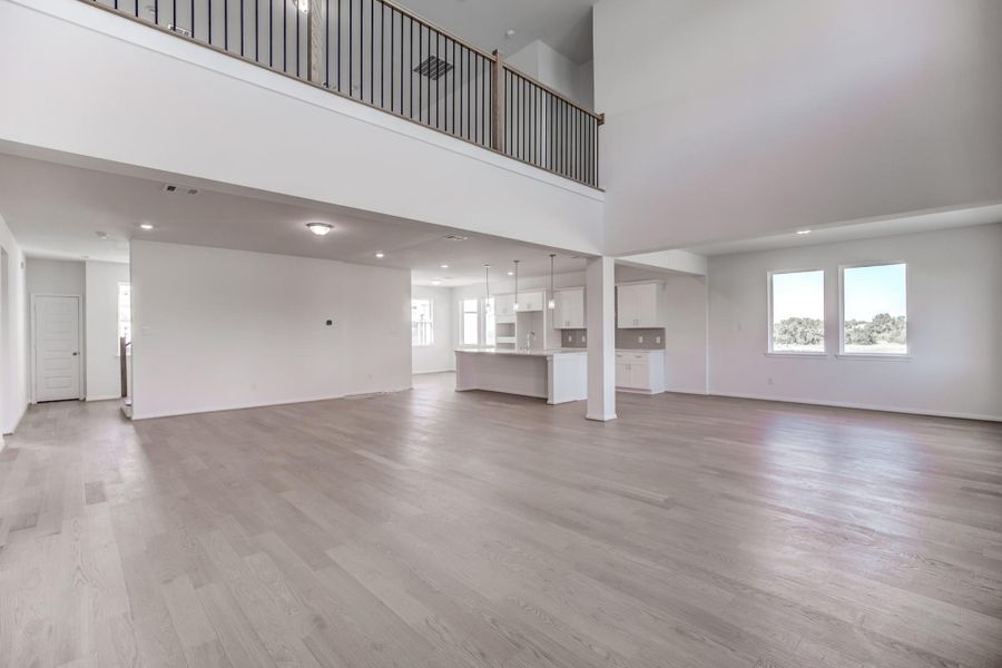 Spacious, unfurnished interior of a new home in Townsen Landing, Humble (Image 21).