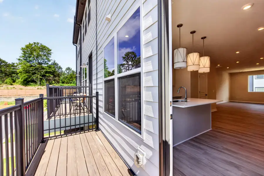 Exterior details and patio area of a home in Southmont, Charlotte (Image 4).