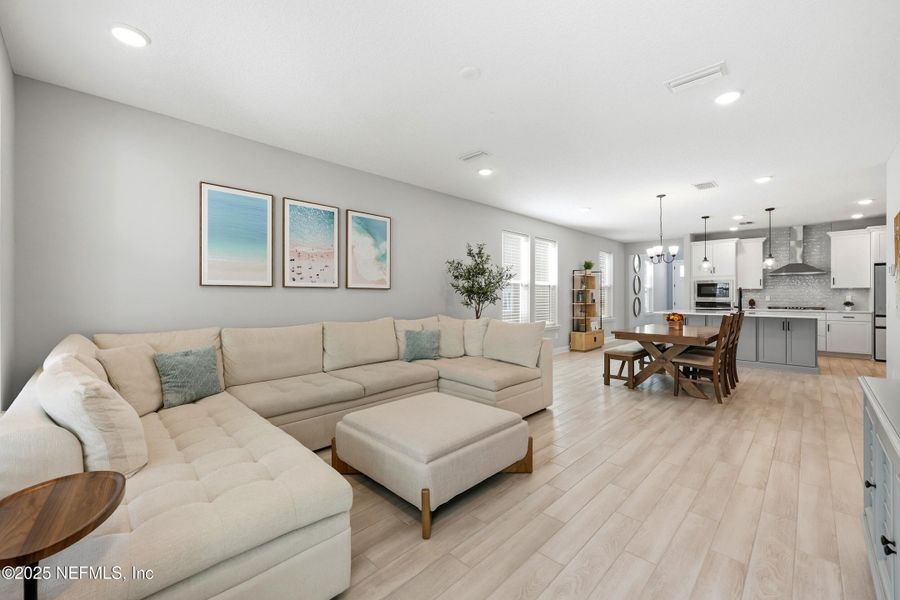 Furnished interior view inside a new home in , Ponte Vedra (Image 24).
