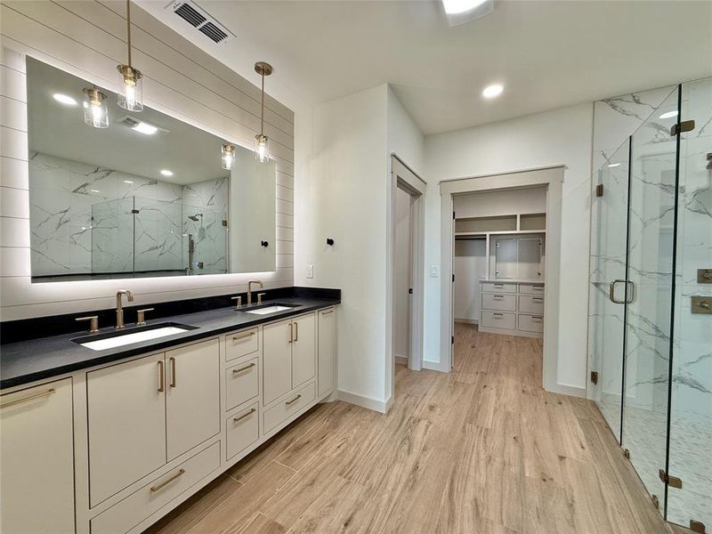 Furnished interior view inside a new home in , Wichita Falls (Image 16).