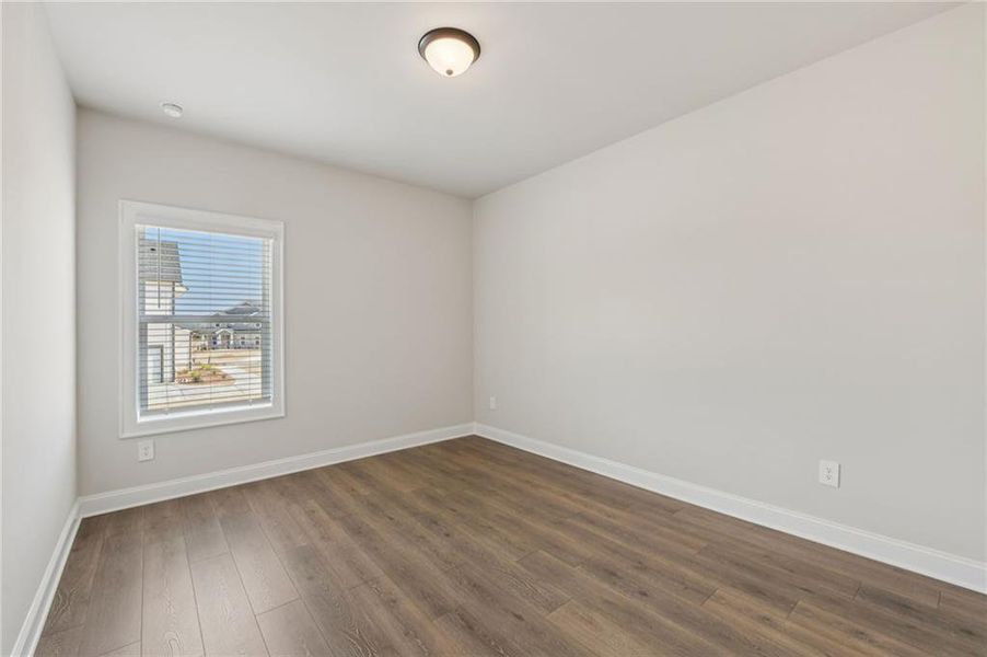 Spacious, unfurnished interior of a new home in River Pointe, Monroe (Image 39).