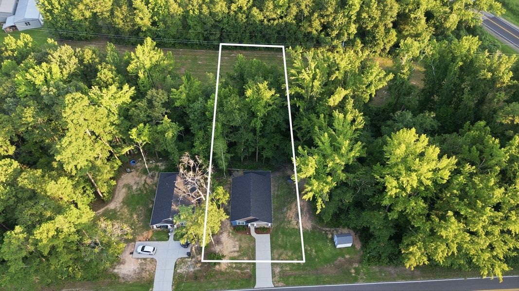 Image 33 of a home in .