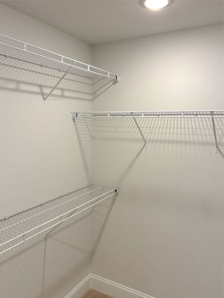 Spacious, unfurnished interior of a new home in Weybridge, Burlington (Image 34).