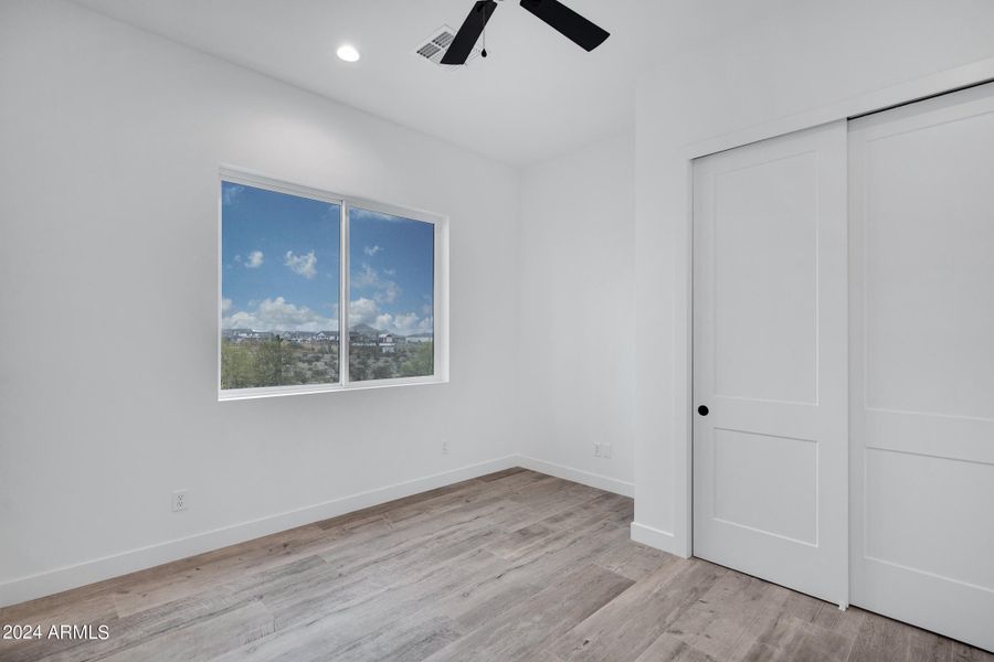 2335 W Marita St-11 2335 W Marita St-11