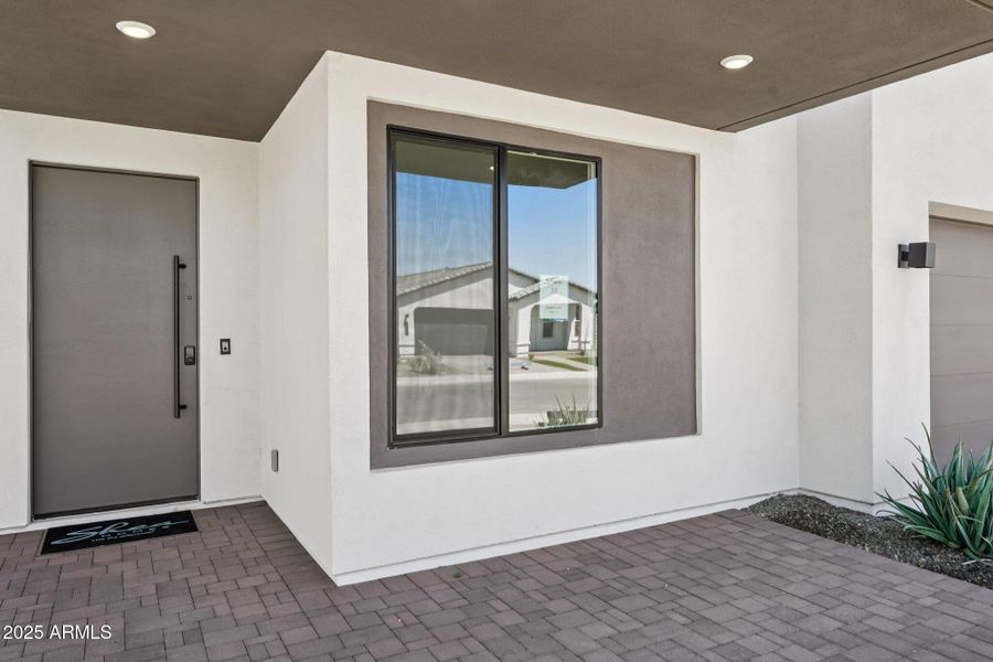 Front View F Front View F