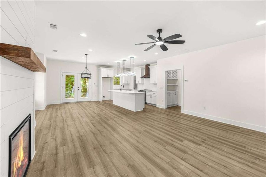 Spacious, unfurnished interior of a new home in , Dallas (Image 23).