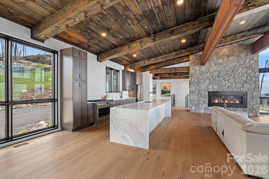 Image 40 of a home in .