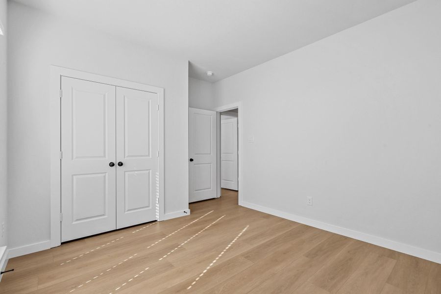Representative unfurnished interior of a home built from the Iverson I by Cheldan Homes in Pitcock Addition, Graham (Image 61).