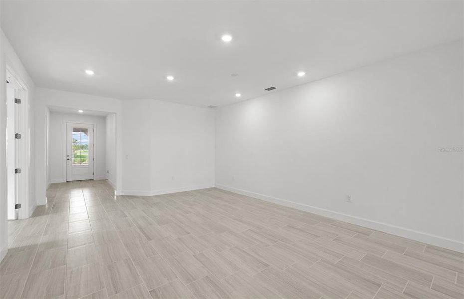 Spacious, unfurnished interior of a new home in Reagan Landing, Bradenton (Image 36). Spacious, unfurnished interior of a new home in Reagan Landing, Bradenton (Image 36).
