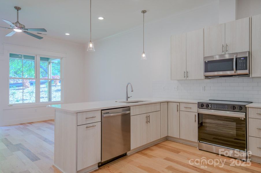 Kitchen Open to LR Kitchen Open to LR