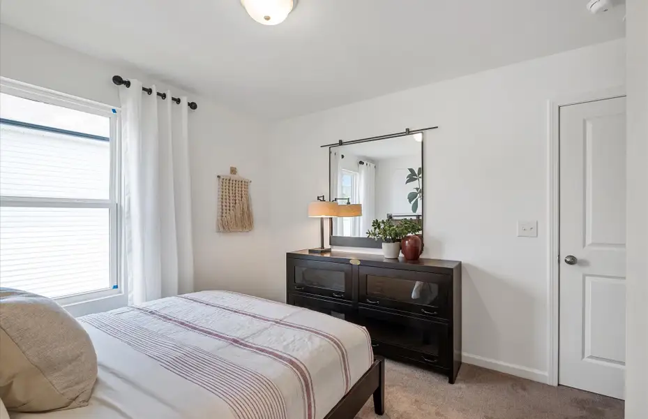 Furnished interior view inside a new home in Crestview, Spartanburg (Image 15).
