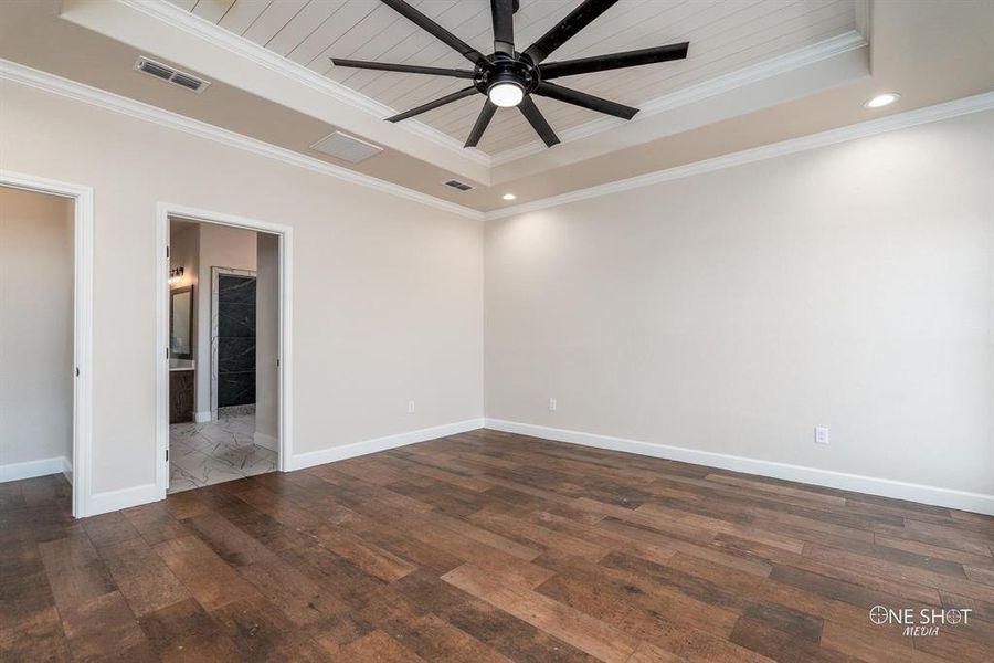 Spacious, unfurnished interior of a new home in , Abilene (Image 18). Spacious, unfurnished interior of a new home in , Abilene (Image 18).