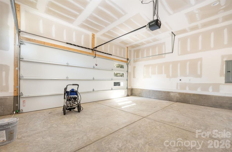 Image 27 of a home in .