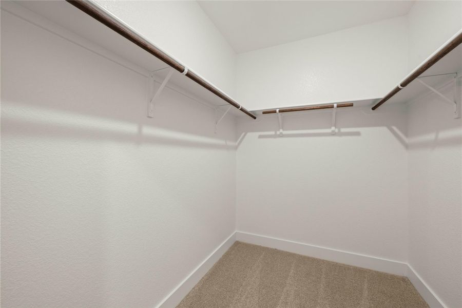 Spacious, unfurnished interior of a new home in Rancho San Gabriel, Georgetown (Image 14).