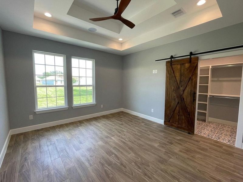 Spacious, unfurnished interior of a new home in , Angleton (Image 12). Spacious, unfurnished interior of a new home in , Angleton (Image 12).