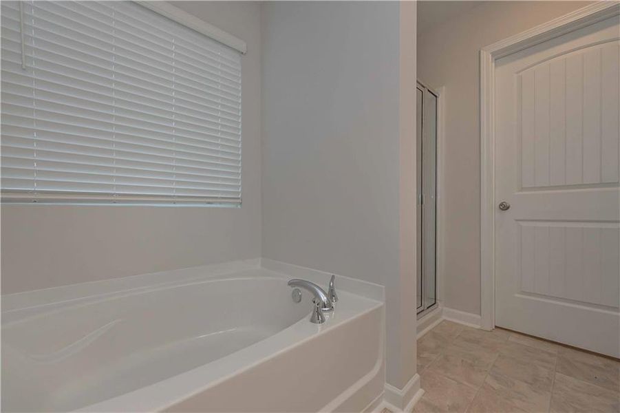 Close-up of interior finishes inside a home in , Villa Rica (Image 11). Close-up of interior finishes inside a home in , Villa Rica (Image 11).