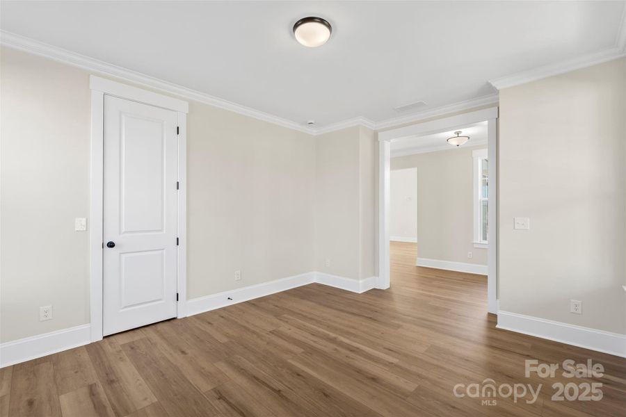 Spacious, unfurnished interior of a new home in Riverwalk, Rock Hill (Image 37).