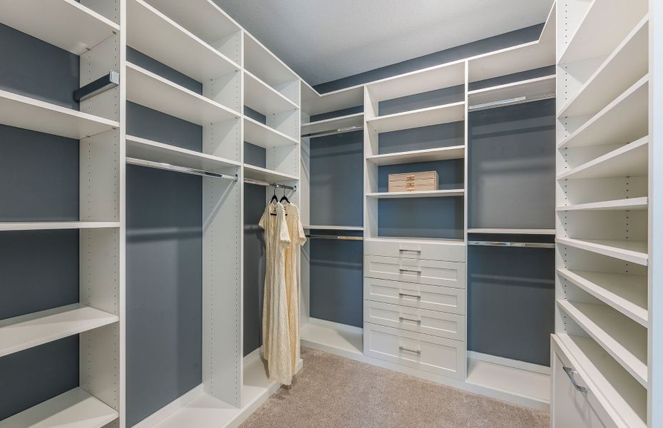 Representative furnished interior of a home built from the Roseland by Pulte Homes in Vida's Way, Wesley Chapel (Image 12).