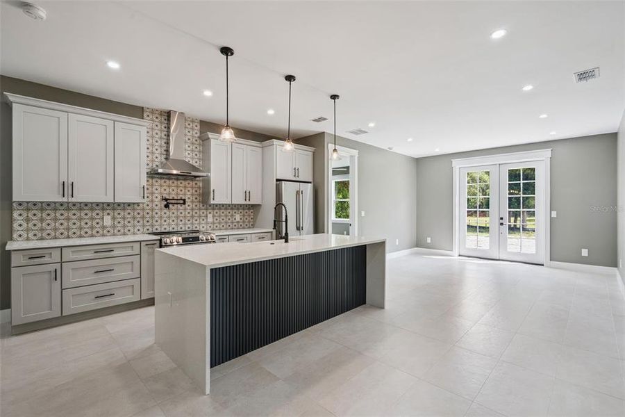 Furnished interior view inside a new home in , Apopka (Image 5).