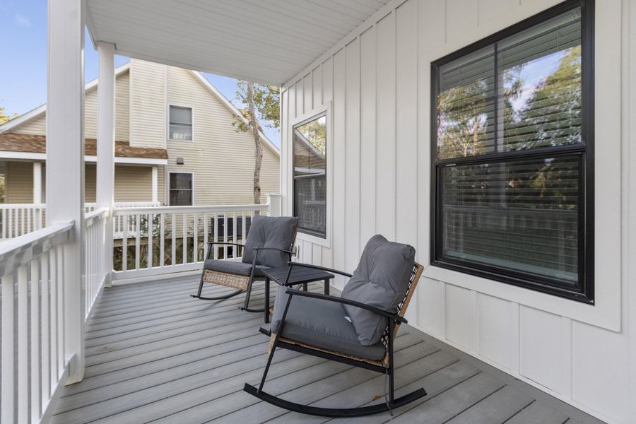 Exterior details and patio area of a home in , Edisto Island (Image 23).