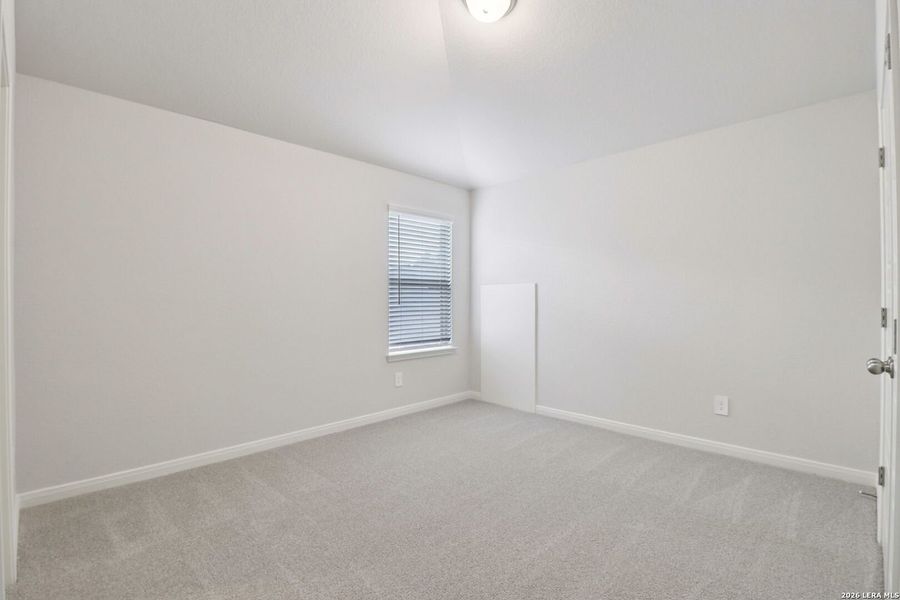 Spacious, unfurnished interior of a new home in Fox Falls, Boerne (Image 22). Spacious, unfurnished interior of a new home in Fox Falls, Boerne (Image 22).